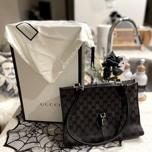 Black vintage Gucci purse